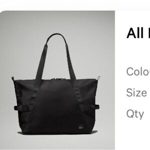 Lululemon All Day Essentials Tote 26L